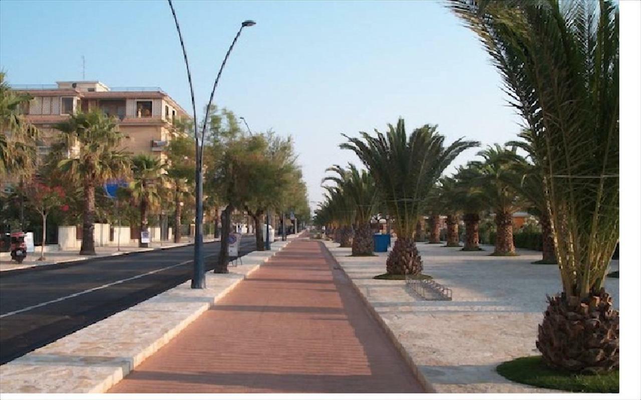 A Due Passi Dal Mare Apartment Civitanova Marche Exterior photo